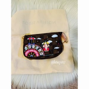 💕Louis Vuitton Damier Ebene Vivienne FunFair Mini Pochette